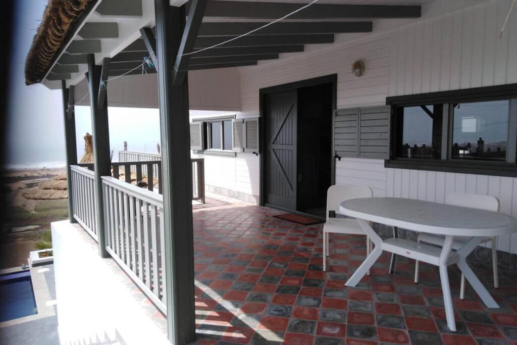 2 Bungalows Avec Vue Sur Mer Et Piscine Partagee Oualidia Exterior foto